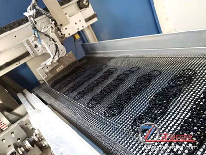 橡皮筋無接縫粘膠機(jī)