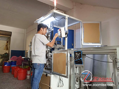 16頭橡皮筋機(jī)_16頭發(fā)圈機(jī)_膠圈機(jī)_橡皮筋機(jī)器