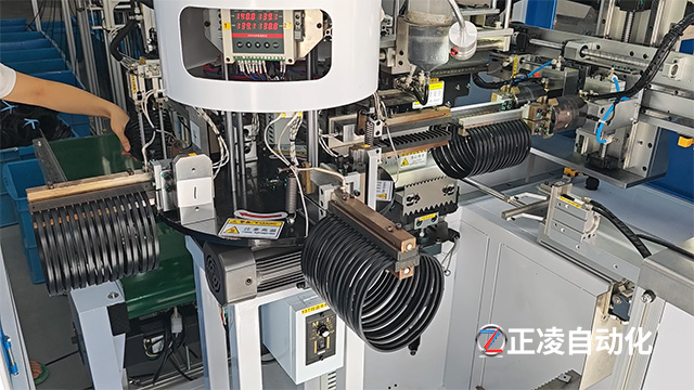 正凌全自動(dòng)密封圈粘接機(jī)一體化設(shè)計(jì)揭秘：上料-定位-裁斷-粘接-固化全流程無(wú)人化