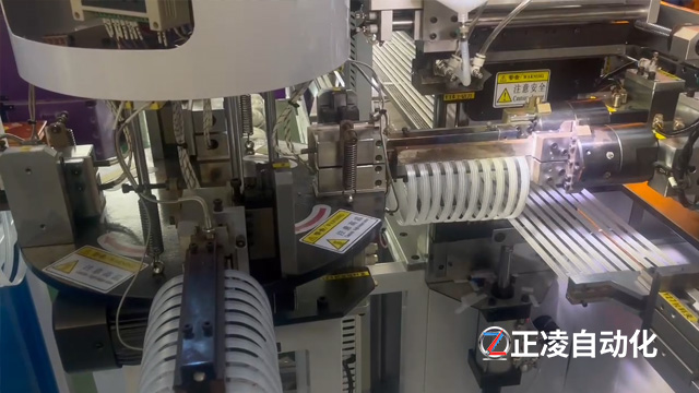 解鎖密封圈生產(chǎn)新產(chǎn)能：正凌全自動(dòng)密封圈粘接機(jī)時(shí)產(chǎn)4000條是如何達(dá)成的？